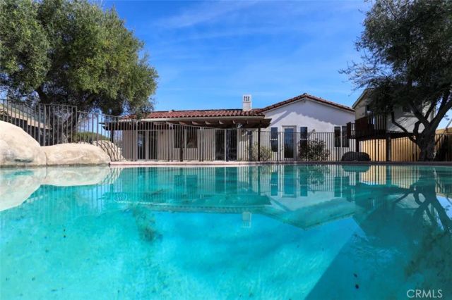 1639 Kleck, Paso Robles, CA 93446