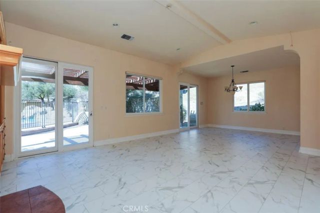 1639 Kleck, Paso Robles, CA 93446