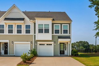 606 Blossom Run, Spartanburg, SC 29307