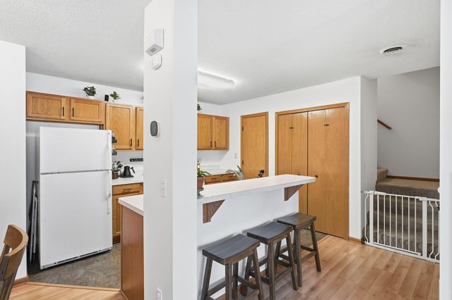 6240 158th Street W 59, Apple Valley, MN 55124