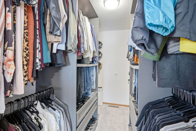 6240 158th Street W 59, Apple Valley, MN 55124