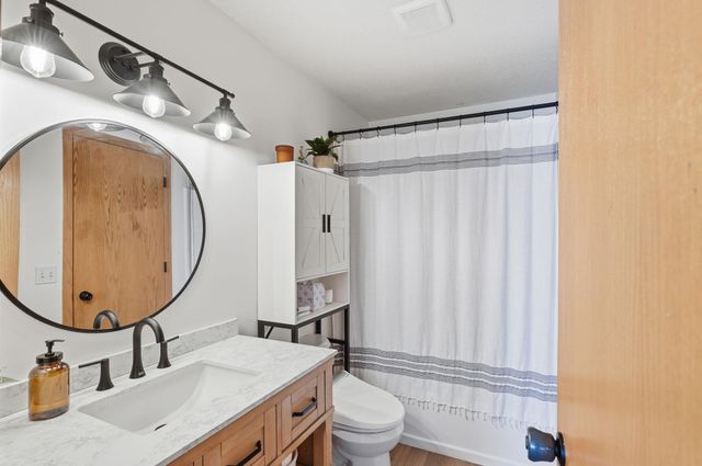 6240 158th Street W 59, Apple Valley, MN 55124