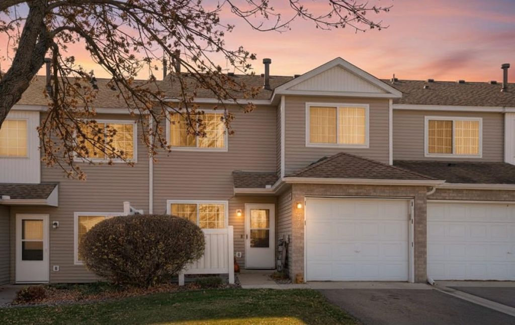 6240 158th Street W 59, Apple Valley, MN 55124