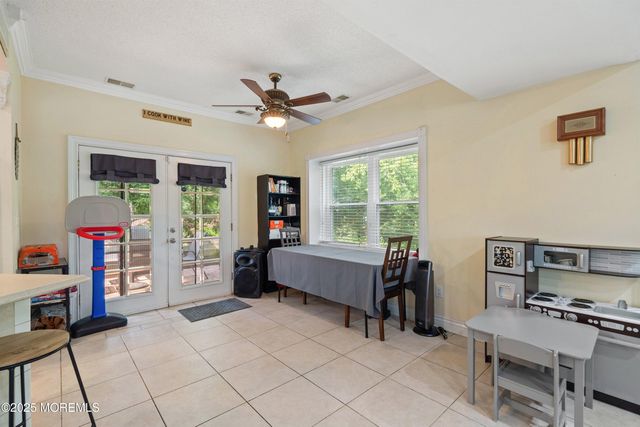 28 Melrose Drive, 1A, Toms River, NJ 08753