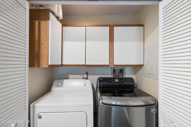 28 Melrose Drive, 1A, Toms River, NJ 08753
