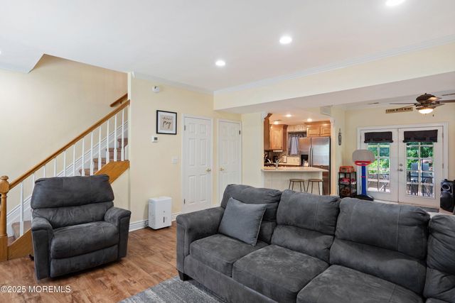 28 Melrose Drive, 1A, Toms River, NJ 08753
