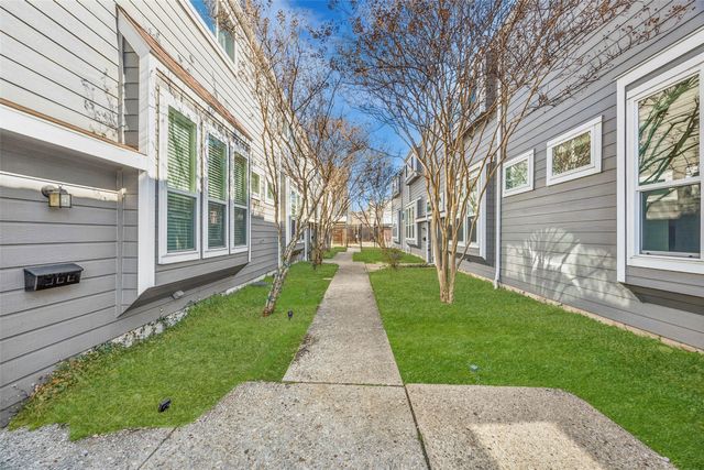 4006 Holland Avenue A, Dallas, TX 75219