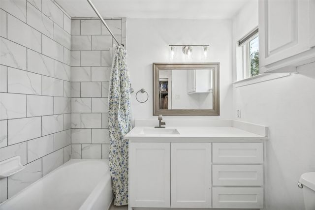 4006 Holland Avenue A, Dallas, TX 75219