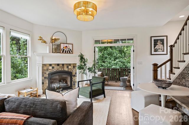 1611 Tippah Park Court, Charlotte, NC 28205