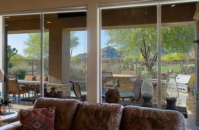 6562 E EVENING GLOW Drive, Scottsdale, AZ 85266