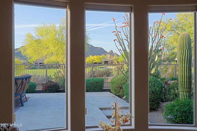 6562 E EVENING GLOW Drive, Scottsdale, AZ 85266