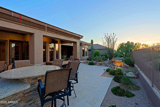 6562 E EVENING GLOW Drive, Scottsdale, AZ 85266