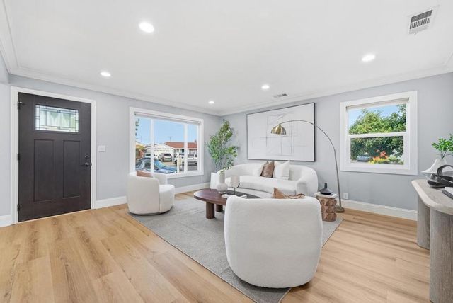 2359 Brown Avenue, Santa Clara, CA 95051