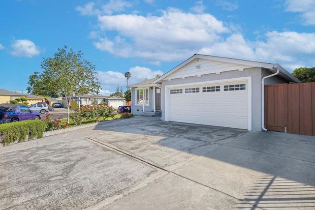 2359 Brown Avenue, Santa Clara, CA 95051