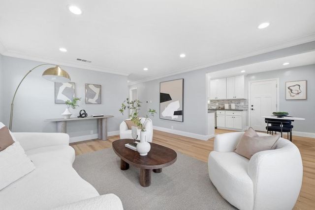 2359 Brown Avenue, Santa Clara, CA 95051