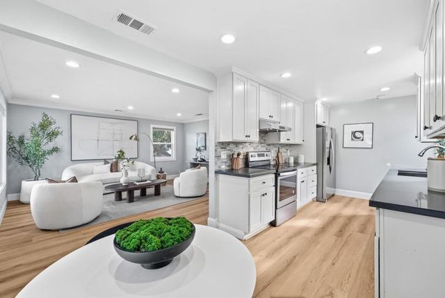 2359 Brown Avenue, Santa Clara, CA 95051