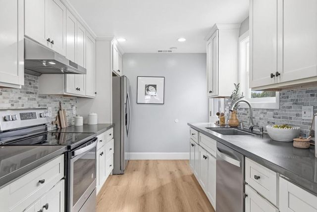 2359 Brown Avenue, Santa Clara, CA 95051