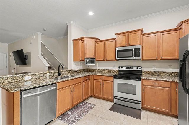 2711 ISABELLA VALLEY COURT, Brandon, FL 33511