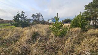 505 347th Place, Ocean Park, WA 98640