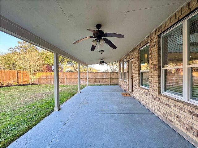 5206 Riverstone Crossing Drive, Sugar Land, TX 77479