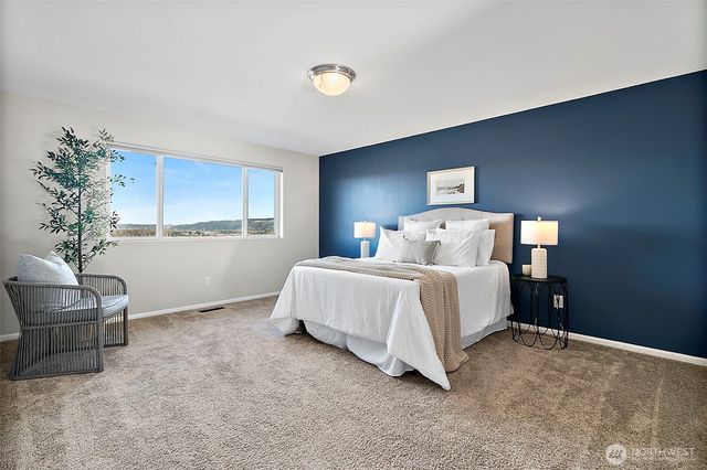 17002 110th Street Ct E, Bonney Lake, WA 98391