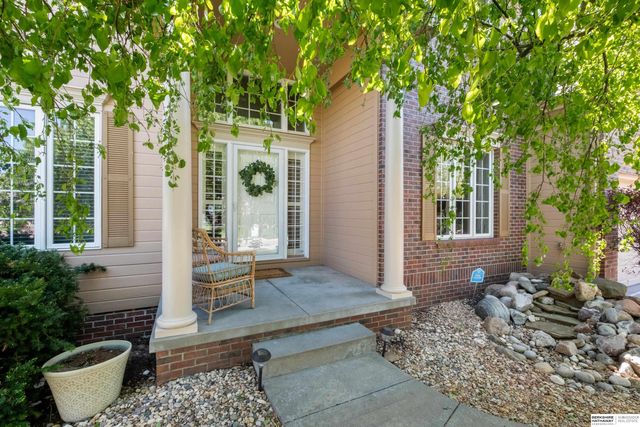 18723 Lamont Street, Omaha, NE 68130