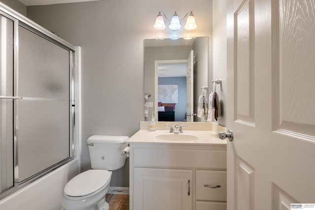 18723 Lamont Street, Omaha, NE 68130