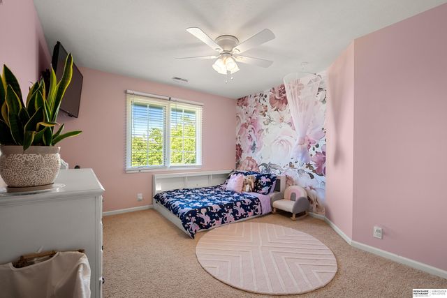 18723 Lamont Street, Omaha, NE 68130