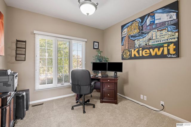 18723 Lamont Street, Omaha, NE 68130