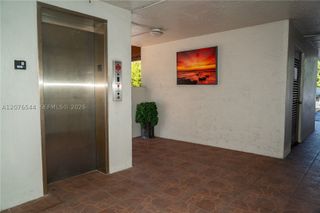 854 NW 87th Ave 405, Miami, FL 33172