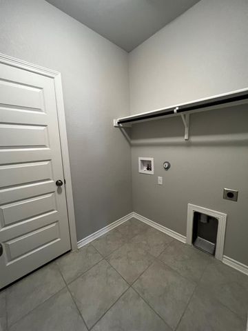 812 Alta WAY, Leander, TX 78641