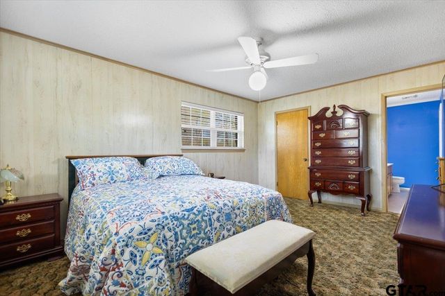 110 Leisure Ln, Whitehouse, TX 75791