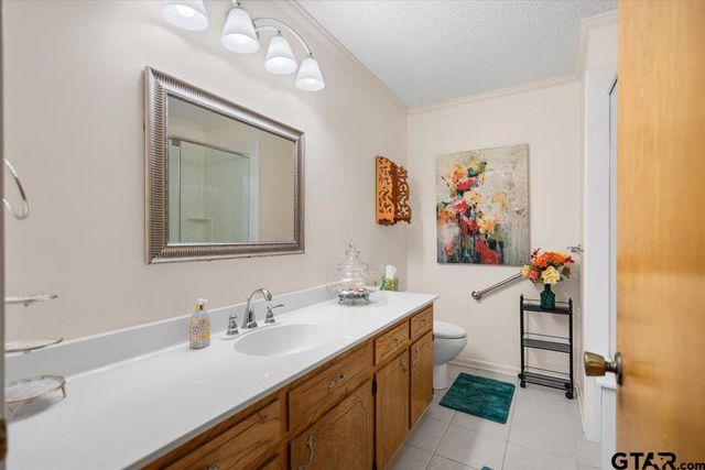 110 Leisure Ln, Whitehouse, TX 75791