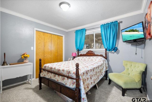 110 Leisure Ln, Whitehouse, TX 75791