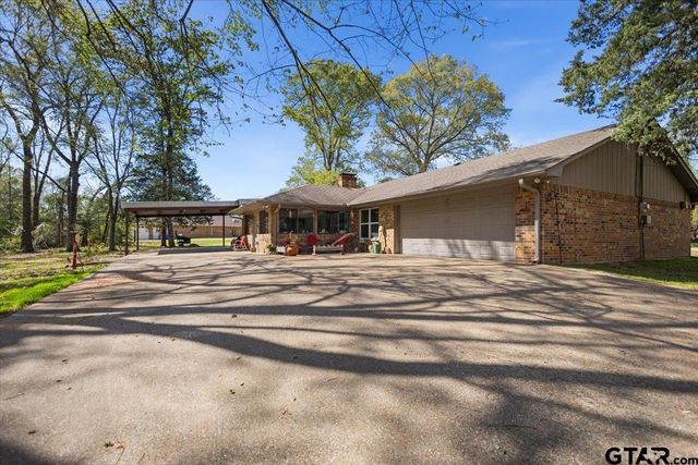 110 Leisure Ln, Whitehouse, TX 75791