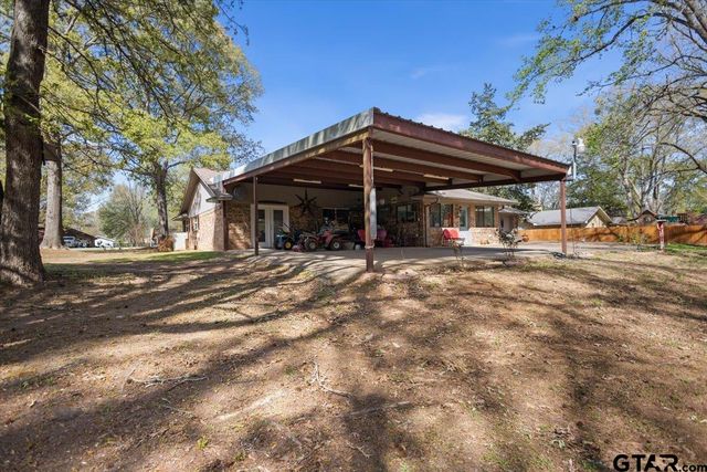 110 Leisure Ln, Whitehouse, TX 75791