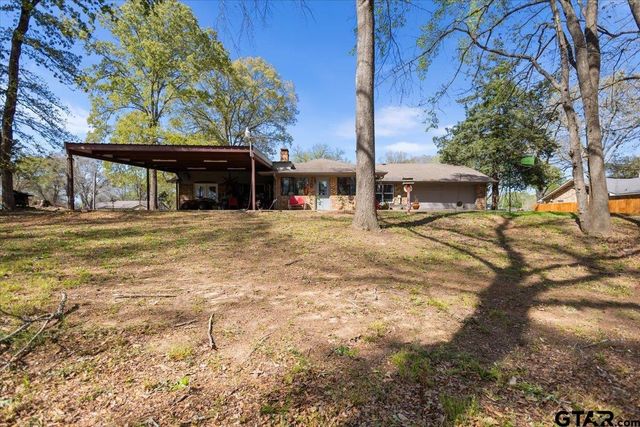 110 Leisure Ln, Whitehouse, TX 75791