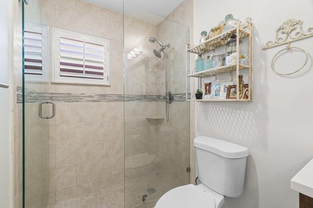 4680 Rosewood Tree Court A, Boynton Beach, FL 33436