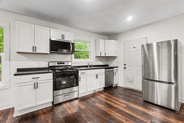 139 W Rittenhouse Avenue, Battle Creek, MI 49037