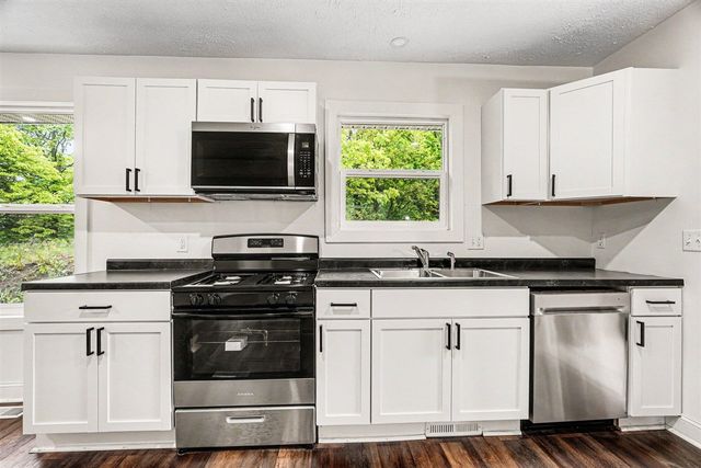 139 W Rittenhouse Avenue, Battle Creek, MI 49037