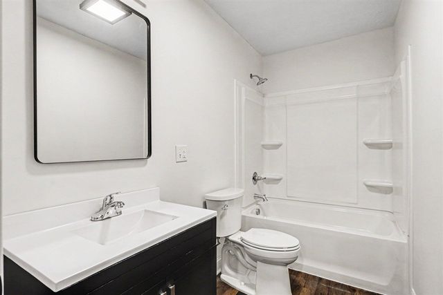 139 W Rittenhouse Avenue, Battle Creek, MI 49037