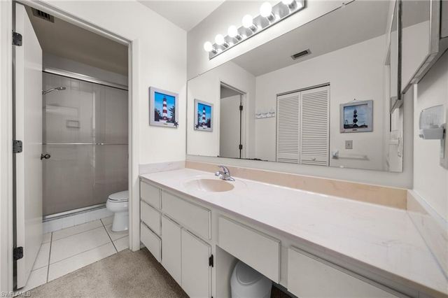 15448 Admiralty CIR 8, North Fort Myers, FL 33917