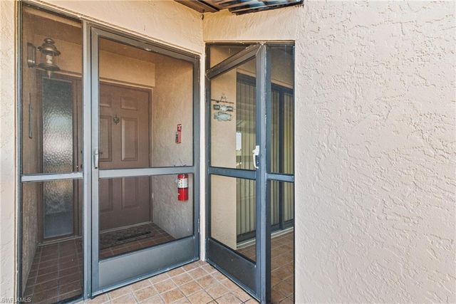 15448 Admiralty CIR 8, North Fort Myers, FL 33917