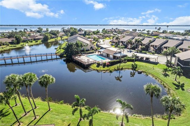 15448 Admiralty CIR 8, North Fort Myers, FL 33917