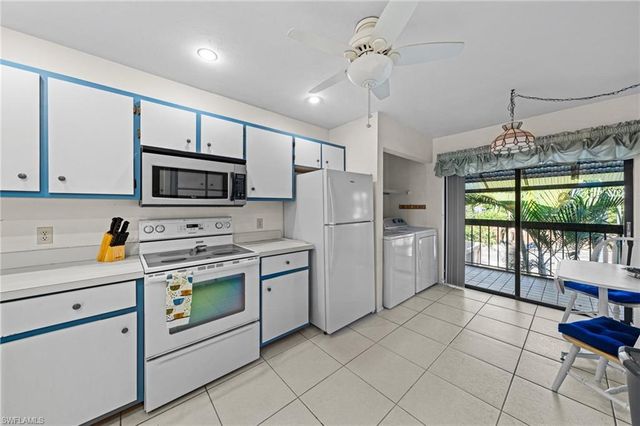 15448 Admiralty CIR 8, North Fort Myers, FL 33917