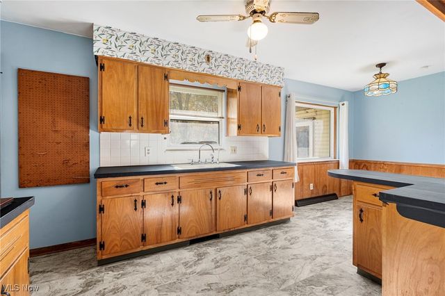 3966 Wadsworth Road, Norton, OH 44203