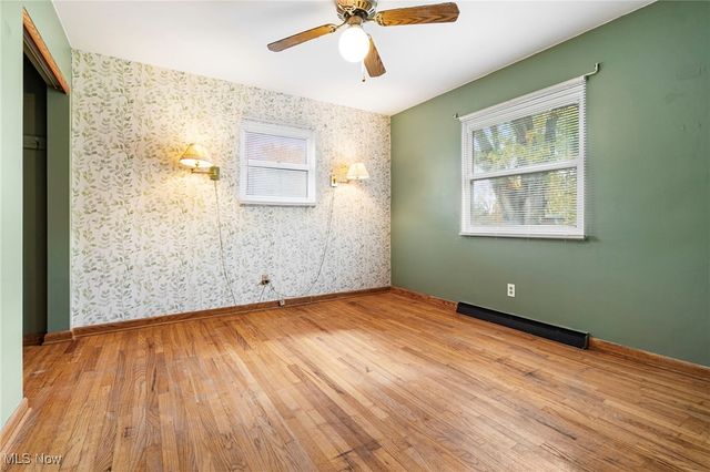 3966 Wadsworth Road, Norton, OH 44203