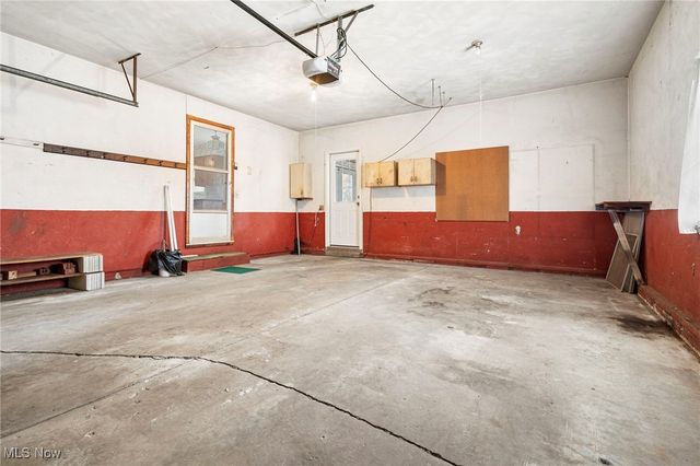 3966 Wadsworth Road, Norton, OH 44203