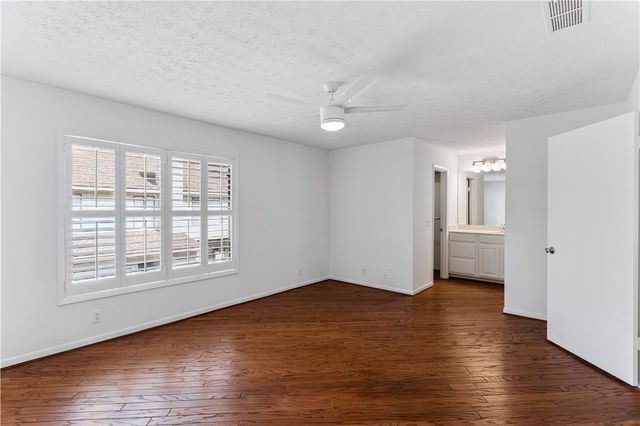 801 Mallery Street E, St Simons Island, GA 31522