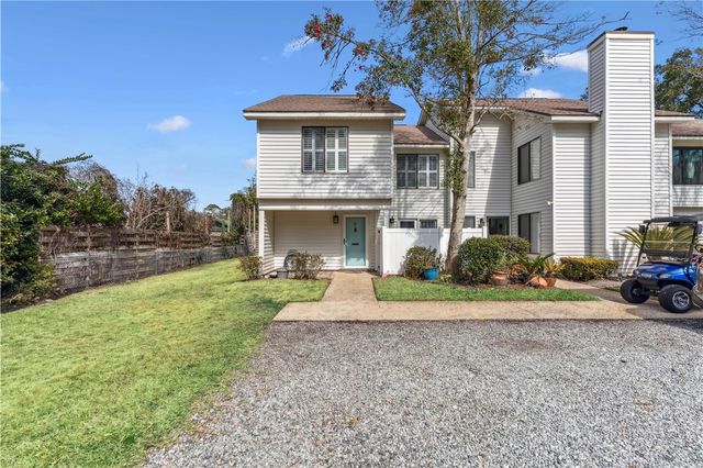 801 Mallery Street E, St Simons Island, GA 31522